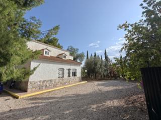 Masia  N/a. Chalet con parcela en albatera