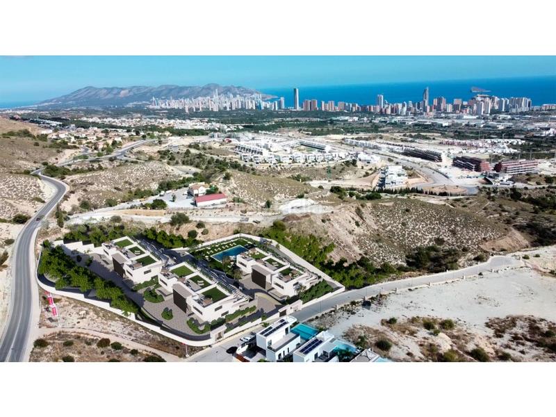 Foto 9f5a093a-2967-45b5-a461-d591dafe1aa8. Casa amb aparcament a balcón de Finestrat-terra marina Finestrat