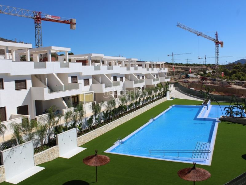 Foto 4076afed-962a-4f4c-854e-c737677e8318. Casa amb piscina a balcón de Finestrat-terra marina Finestrat