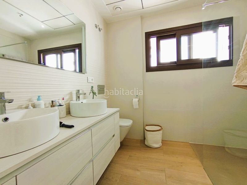 Foto 9a84fff4-5879-47cd-b061-c621c01c95a1. Casa amb piscina a balcón de Finestrat-terra marina Finestrat
