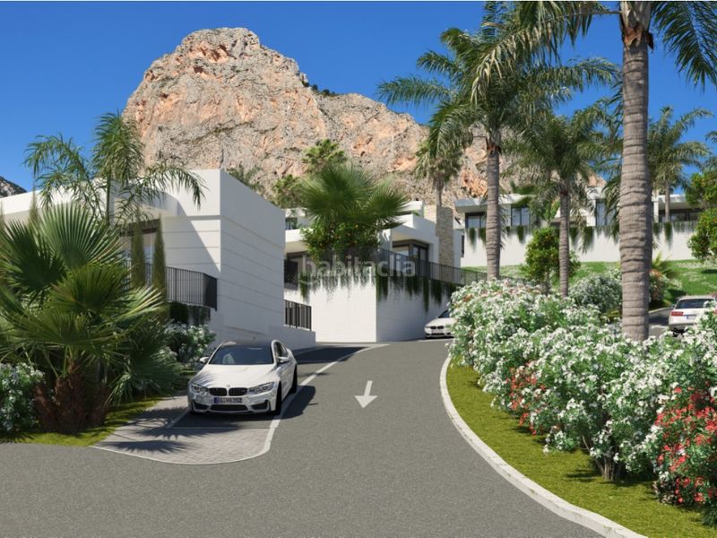 Foto c929a33d-54f8-4b81-9a11-49d3b740725a. Casa amb piscina a Casco urbano Polop