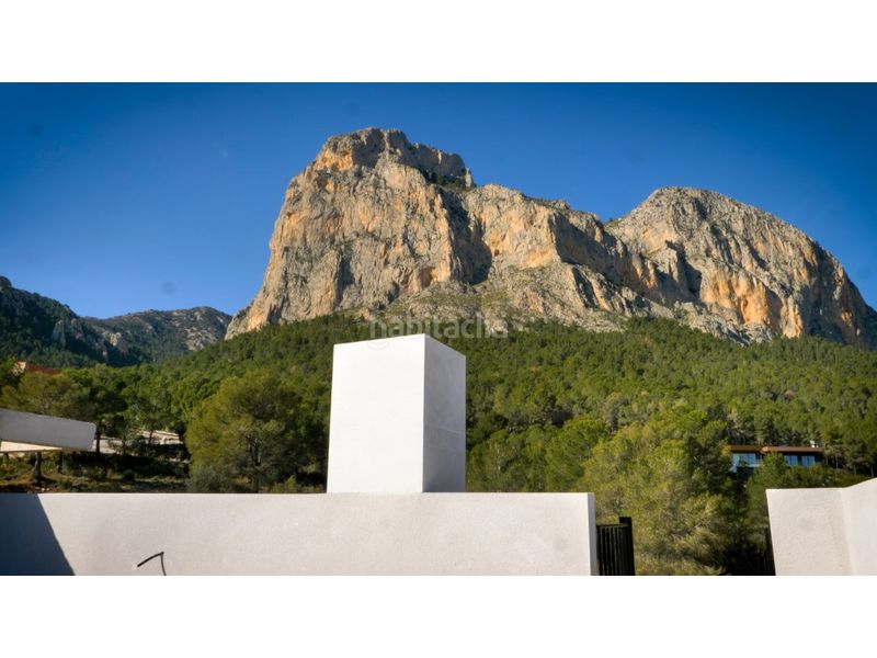 Foto b5b98436-5afb-4b58-9a48-7c5ce416c397. Casa aparellada a balcón de ponoig - Polop paradis - Polop hills Polop