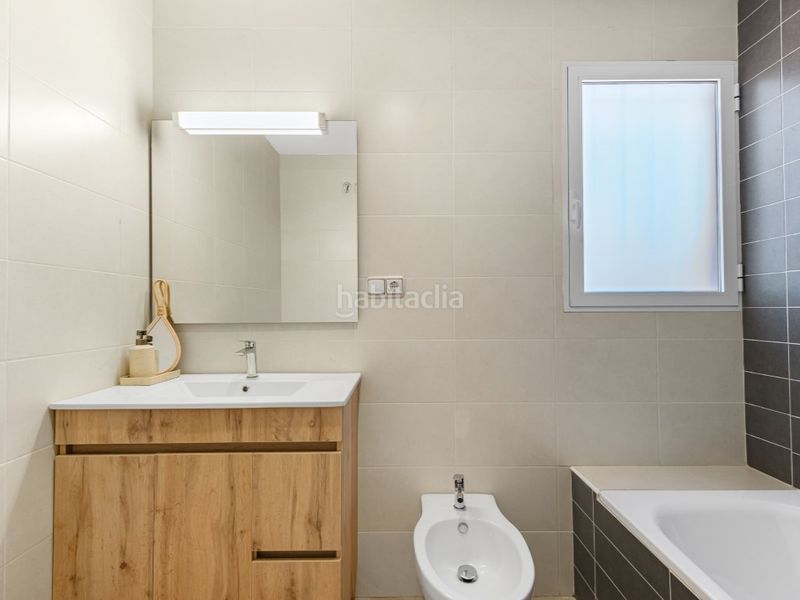 Foto c68463c3-ae39-45a3-be69-ffc8f2003e53. Apartament amb piscina a Lomas de Cabo Roig - Los Dolses Orihuela
