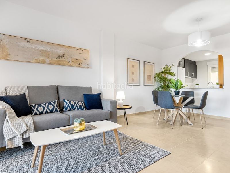 Foto c871868a-7bf3-4f9d-9489-a4365e25cf6a. Apartament amb piscina a Lomas de Cabo Roig - Los Dolses Orihuela