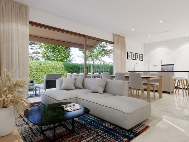 Foto d633873b-d86d-42d3-a7bf-5a3150f21c33. Casa a La Marina Elche / Elx
