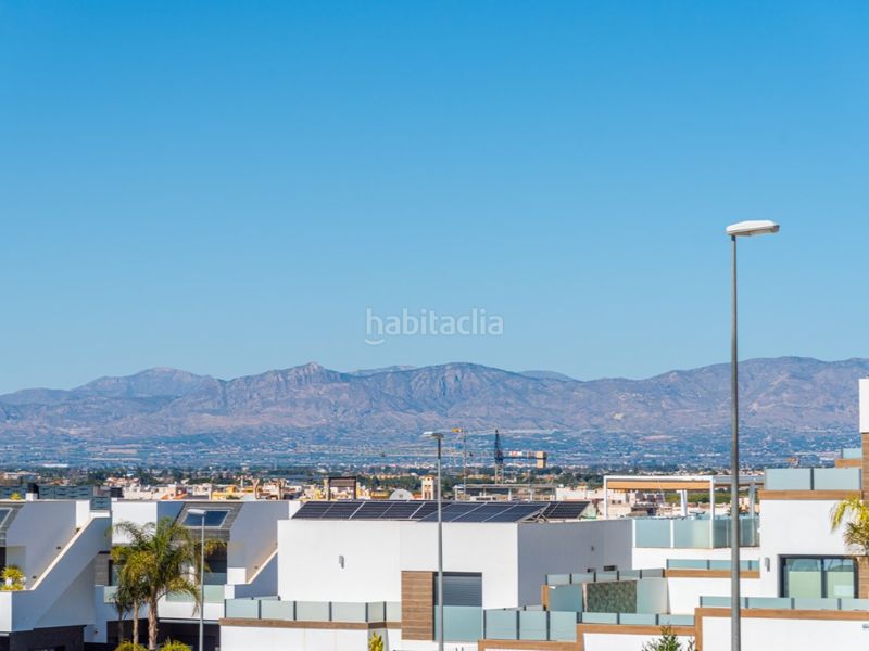 Foto d4ace8cc-11aa-4997-8d8a-662d8d83761e. Apartament amb piscina a Benijófar