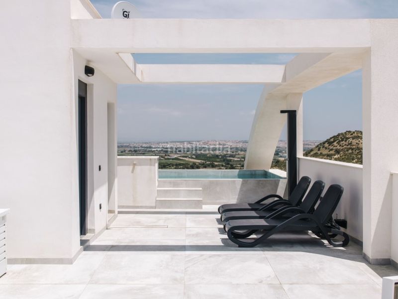 Foto 3b978f4a-b00c-4d5b-8f7f-71752406978d. Apartament amb piscina a Rojales