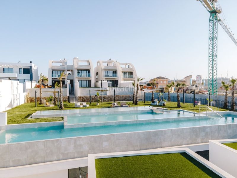 Foto d09d37cd-ed43-471f-90df-c1c76064ae99. Apartament amb piscina a Rojales