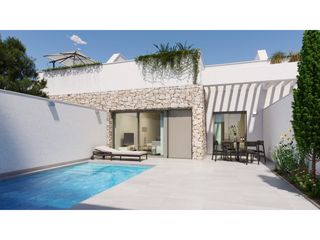 Casa aparellada a Pilar de la Horadada Ciudad