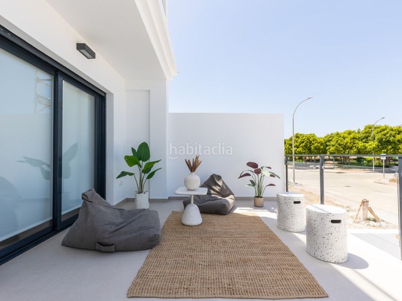 Foto fb9bef59-44cd-4d8a-9de7-d553b13fef29. Casa aparellada amb piscina a Rafal