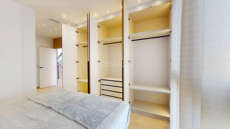 Foto 1865cf3e-c6c5-4a30-8101-0ae49bfc6e38. Casa 330m<sup>2</sup> amb aparcament piscina a balcón de Finestrat-terra marina Finestrat