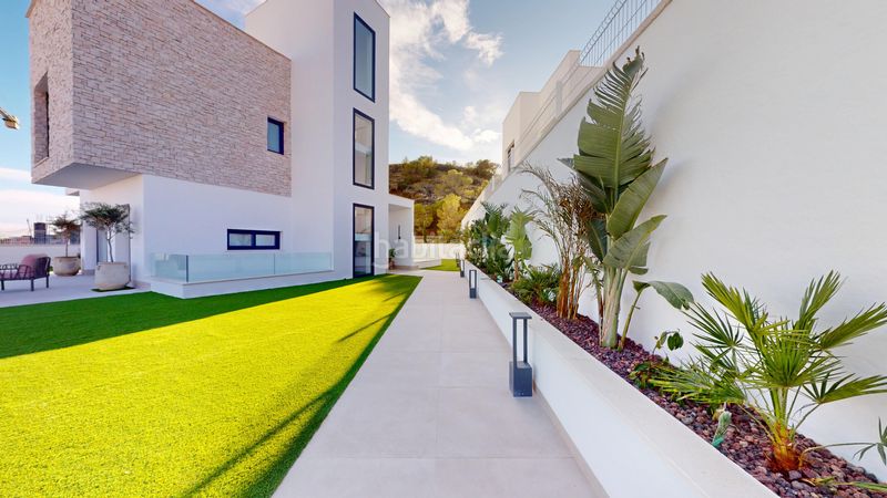 Foto 1e3123ca-0fef-471d-91fa-f977a4e9ca51. Casa 330m<sup>2</sup> amb aparcament piscina a balcón de Finestrat-terra marina Finestrat