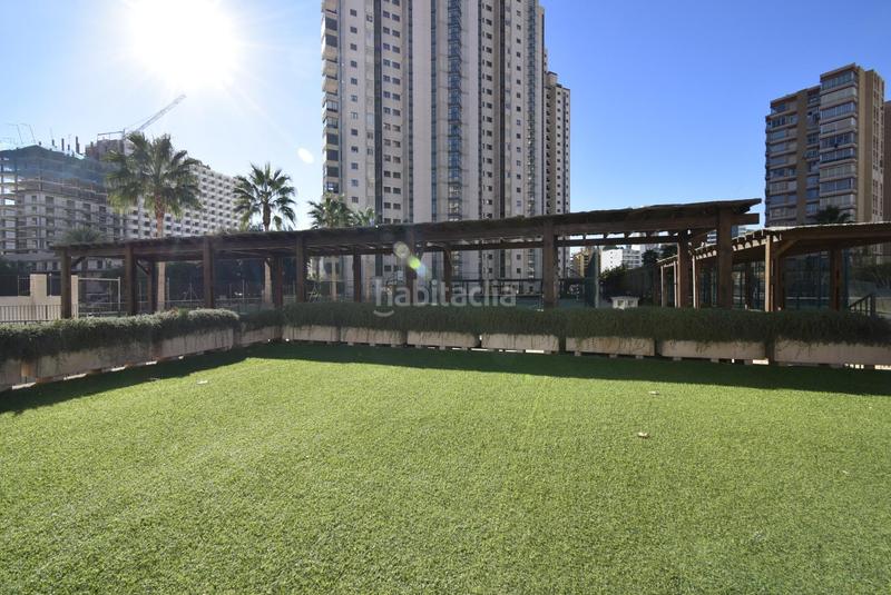 Foto 0fec9765-e213-4e42-bdb0-5f7c58abae15. Piccolo appartamento con riscaldamento parcheggio piscina in Benidorm