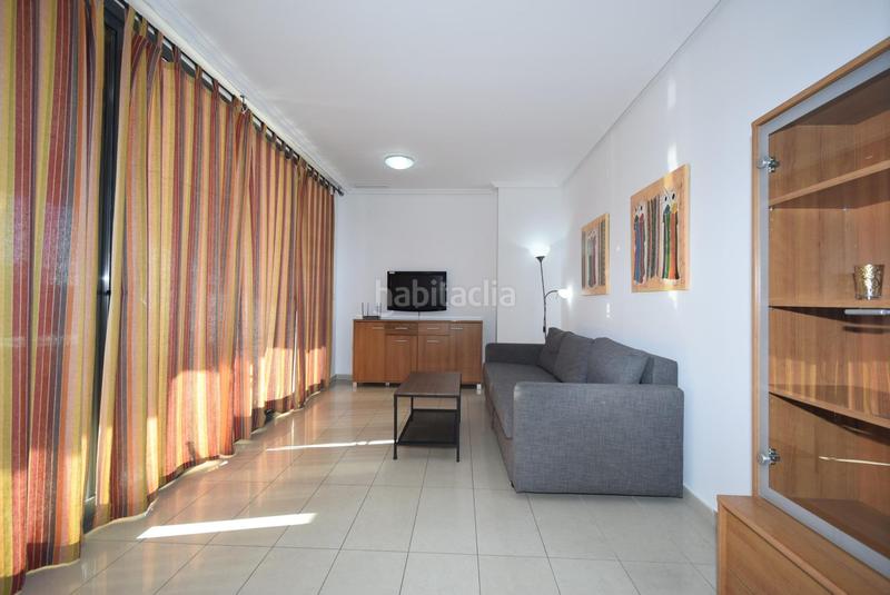 Foto 27fc5038-3ba0-453d-8403-fb805b134d1c. Piccolo appartamento con riscaldamento parcheggio piscina in Benidorm