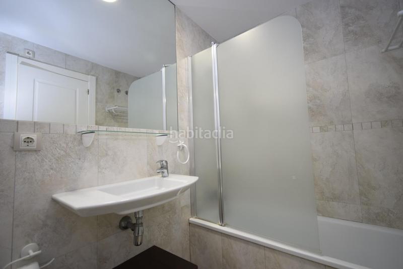 Foto bfaa2cb7-3a99-4de0-93e1-e1e20161b768. Piccolo appartamento con riscaldamento parcheggio piscina in Benidorm