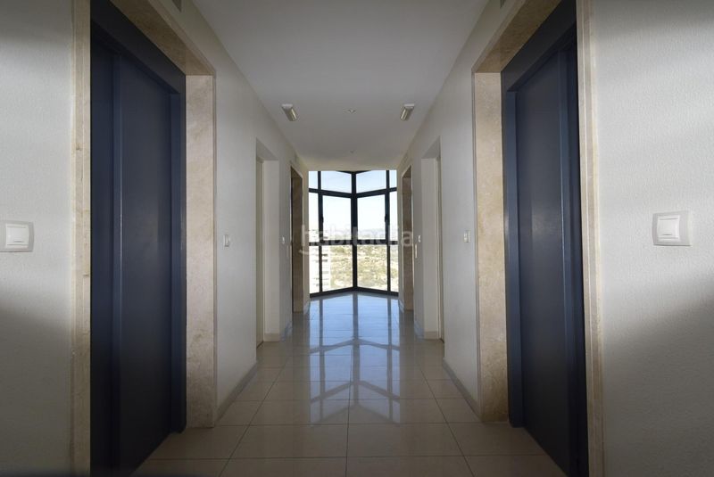 Foto 90bde1af-6f68-4a00-a39f-eaf33c9d129b. Apartament amb calefacció aparcament piscina a Rincón Bajo Benidorm