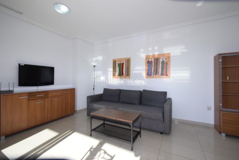 Foto a7d7fdc9-c044-4142-8d02-883e8a23c68a. Apartament amb calefacció aparcament piscina a Rincón Bajo Benidorm