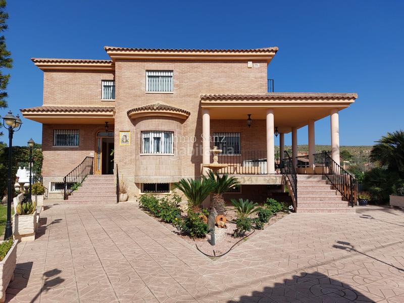 Foto 1bc3adb3-783e-409c-9fa5-9c7b9dbec0ab. Chalet  unifamiliar en Busot