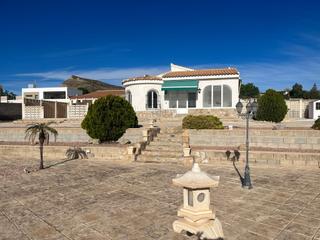 Xalet  Carrer la vall d'alcala. Chalet unifamiliar