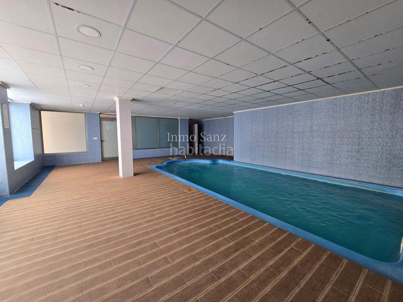 Foto 45396393-e785-4fbd-a02b-cc9b349ec1de. Attique avec piscine dans Campello Playa Campello (el)