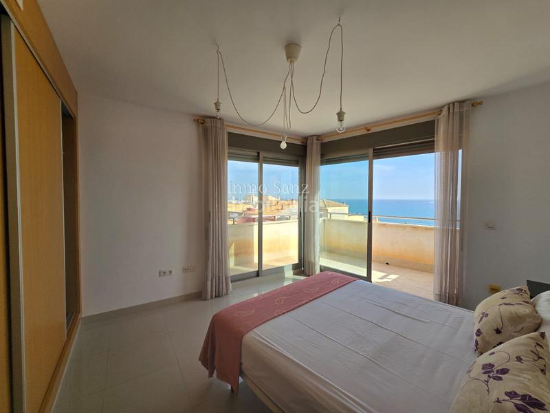 Foto b9ec67ee-23a5-404e-bfc6-c25ae0c5ad47. Attique avec piscine dans Campello Playa Campello (el)