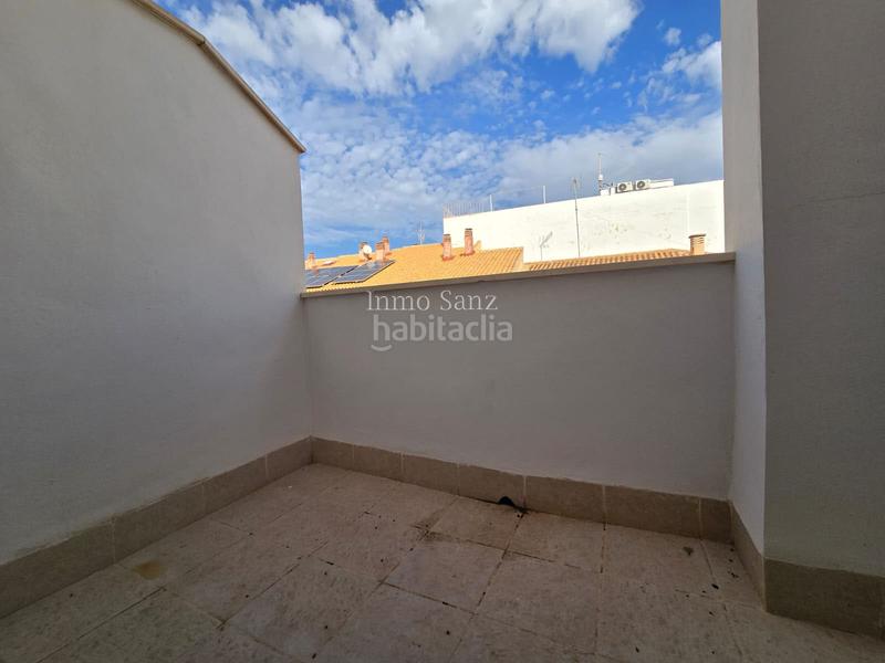 Foto ca11bb4e-8a02-47b3-8bec-fb3d062b167b. Attique avec piscine dans Campello Playa Campello (el)