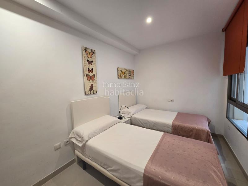 Foto 8b7fe382-b274-4492-9a4a-dc9301dbc10a. Pis amb piscina a Campello Playa Campello (el)