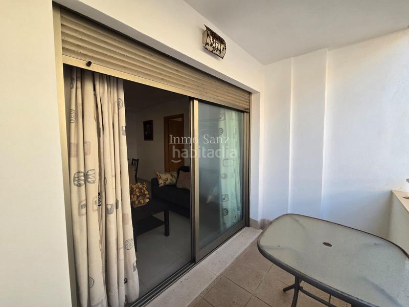 Foto b0473044-68e8-4be5-884d-50d4e8f66663. Pis amb piscina a Campello Playa Campello (el)