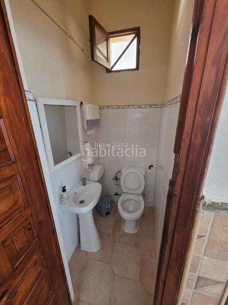 Foto 1c5073c7-386a-4b15-81a8-3081e8f2fd34. Local comercial a Pueblo Español-Coveta Fumá Campello (el)