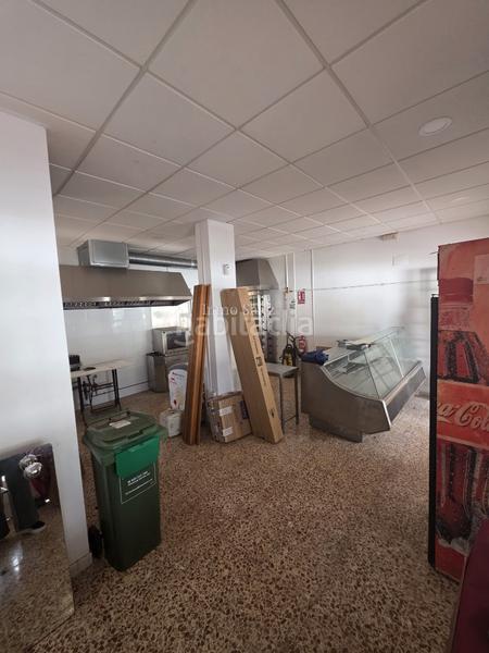 Foto c7ddfb83-9e88-49bb-90c5-ed34a74b61e2. Local comercial a Pueblo Español-Coveta Fumá Campello (el)