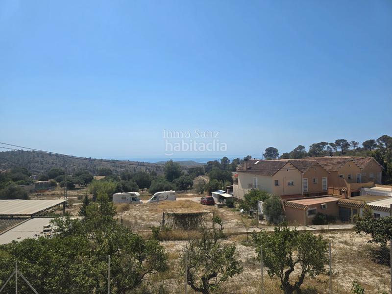 Foto 65f06852-2749-4241-b4a4-e7a9dfebc6bf. Casa pareada pareado en aigues en Aigües