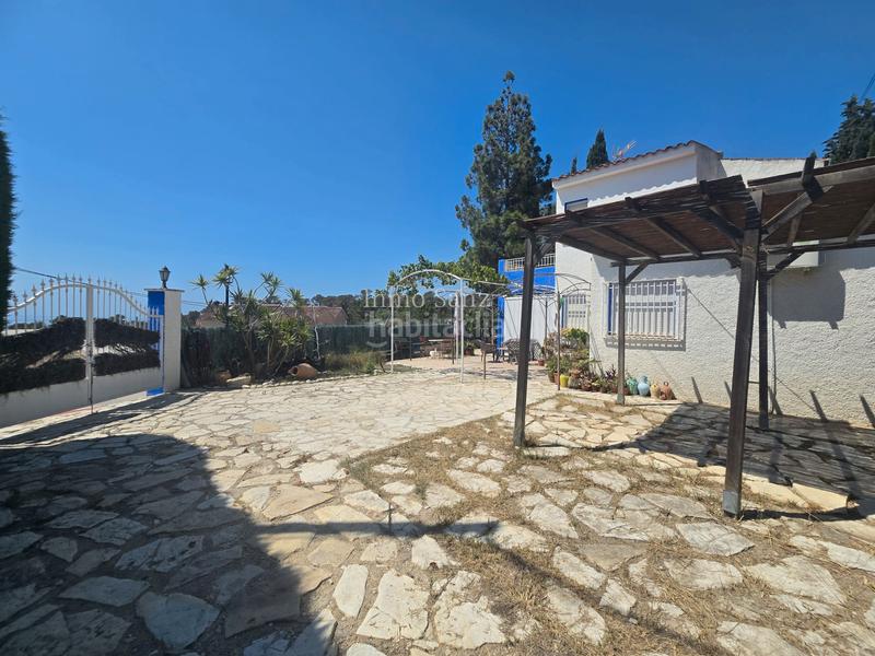 Foto 8582d108-06cc-4a1b-a3ce-2117f072f723. Casa pareada pareado en aigues en Aigües