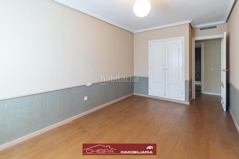 Foto 1f1f8809-a4e8-4bb6-956b-0d98ab2cd7c2. Pis amb calefacció aparcament a Mestalla Valencia