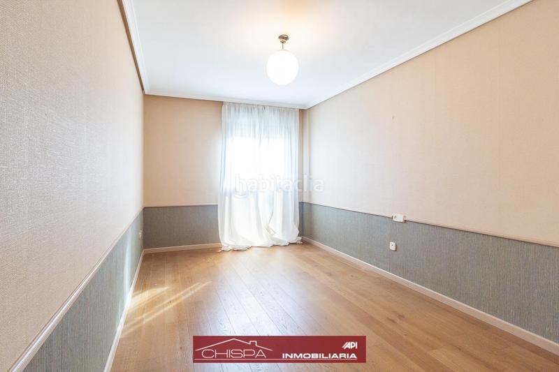 Foto 696d685c-9e9c-48ca-8baf-ec933f695f37. Pis amb calefacció aparcament a Mestalla Valencia