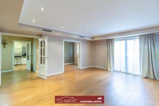 Appartement à Mestalla. Precioso piso en venta junto al jardín del turia  valència