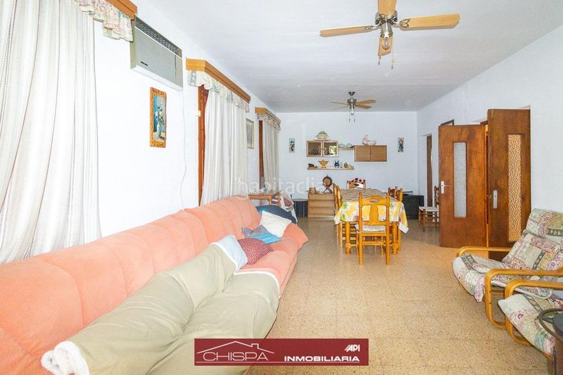Foto 8369b504-28a0-4ce1-9ed3-a6f83d407e23. Xalet amb piscina a Serra