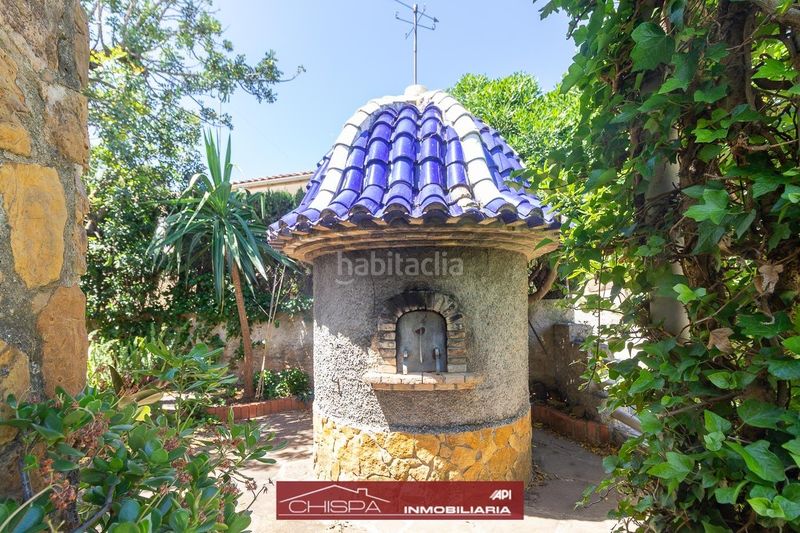 Foto a2be2829-1a3c-48c9-9785-8d74e9747e30. Xalet amb piscina a Serra