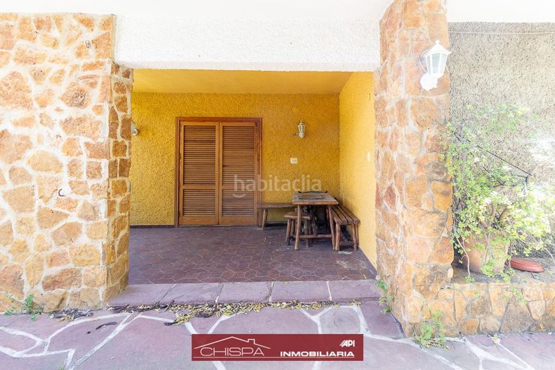 Foto a4529f3a-ce88-489c-b2e6-e6897a0308d6. Xalet amb piscina a Serra