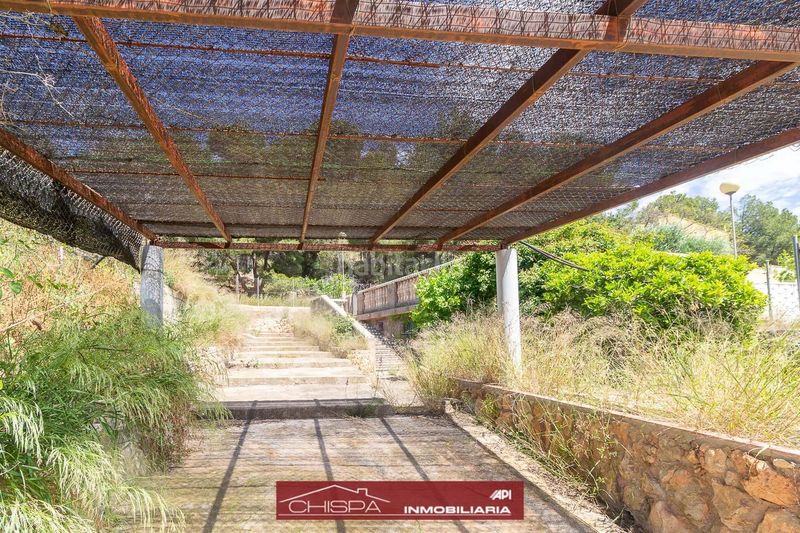 Foto e4e534b7-4684-4c5b-b37d-8ff210d41bf6. Xalet amb piscina a Serra