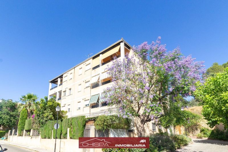 Foto c5d7b886-95d6-4db5-b052-d1c4a38df168. Pis amb aparcament piscina a Casco Urbano Náquera