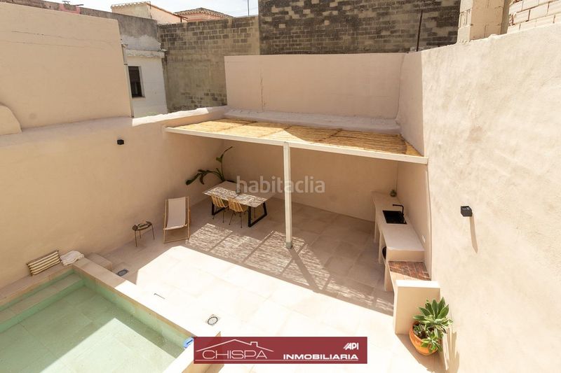 Foto a0c961b2-1679-4c2c-96b0-e79dc8be6ce0. Casa amb piscina a Casco Urbano Náquera