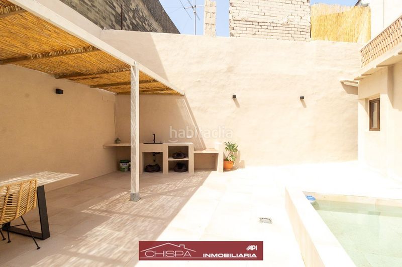 Foto a356951f-6d15-477a-8951-d40b5a0cf93d. Casa amb piscina a Casco Urbano Náquera