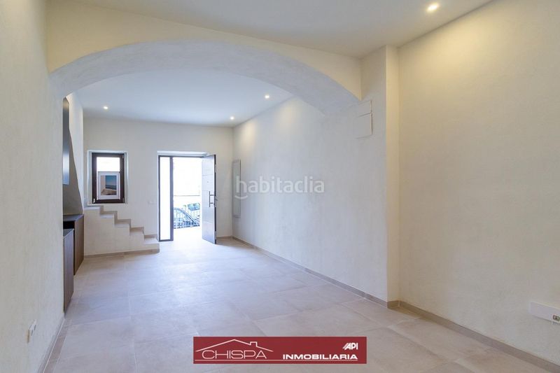 Foto f947effd-fe9a-408a-833d-27e403e71e54. Casa amb piscina a Casco Urbano Náquera