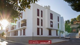 Rent Flat in Casco Urbano. Bonito apartamento en residencial con piscina