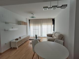 Rent Flat in Plaza Illes Columbretes. Castellónpiso