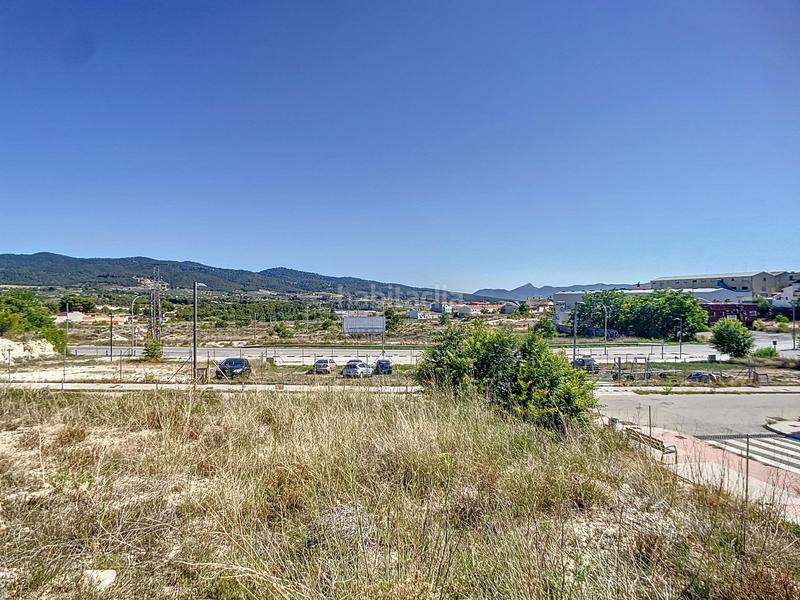 Foto 1c30a5fa-de26-4a07-8de8-15c4c1c3b6f0. Terrain résidentiel dans Ibi