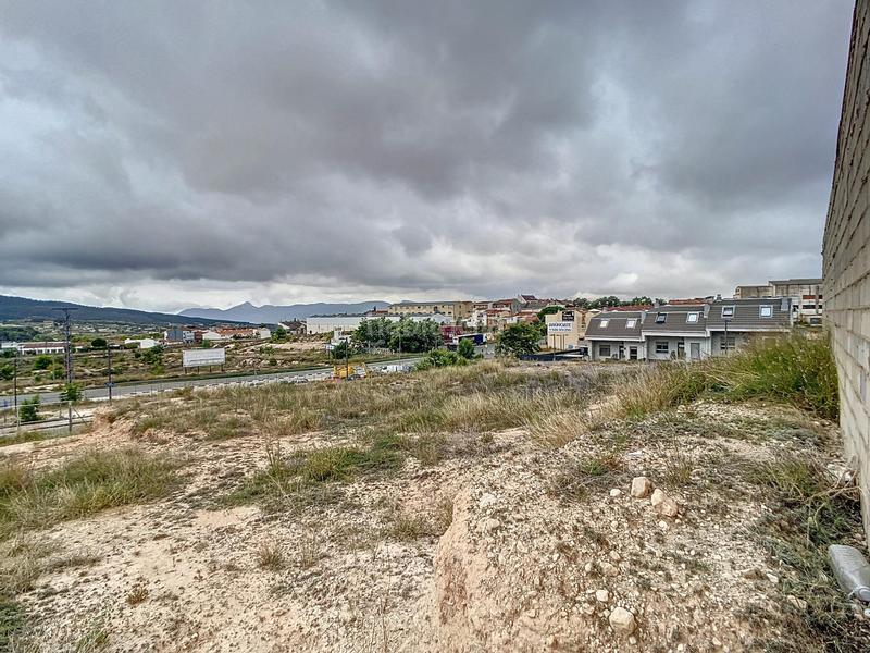 Foto 711dce85-d473-452a-801e-963a6bff0660. Terrain résidentiel dans Ibi