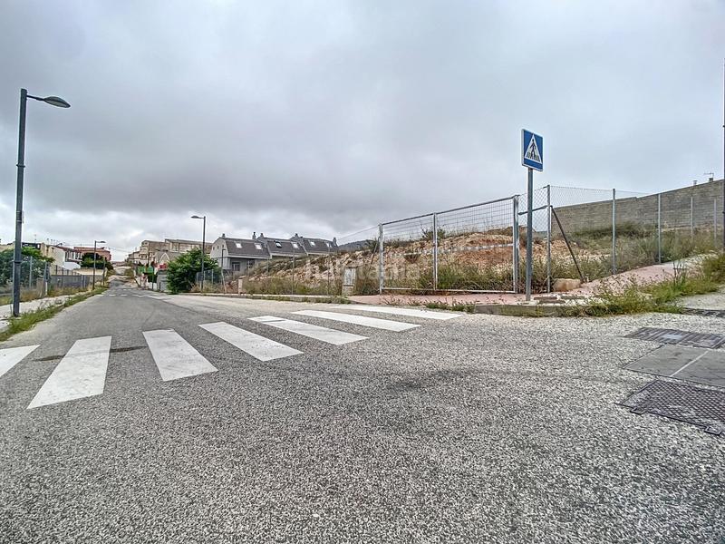 Foto 86249487-b1ef-4114-a926-d26e07d648d9. Terrain résidentiel dans Ibi