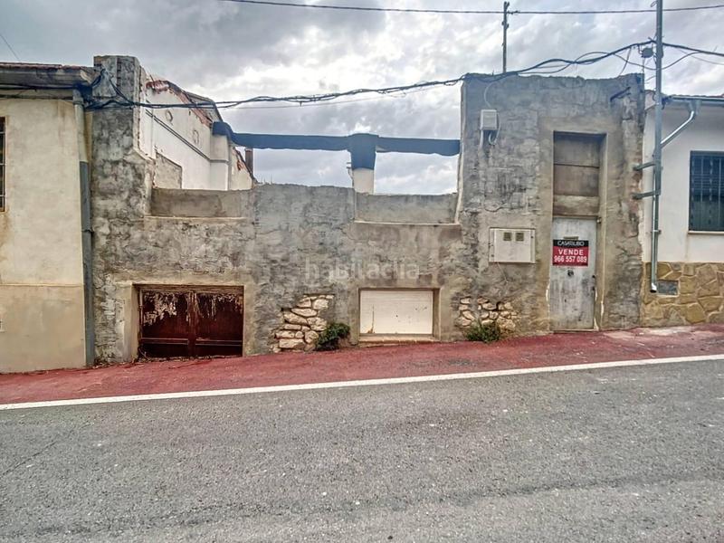 Foto 2dc58d1f-f250-4f56-bf5e-6a891b0dc6dc. Terreny residencial a Centre-Zona Alta Alcoi