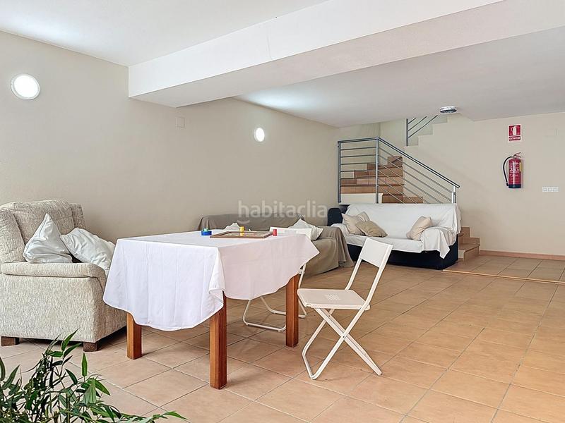 Foto 7d07dda0-e480-4941-bc27-d029e1d9054f. Casa adossada amb calefacció aparcament piscina a Onil